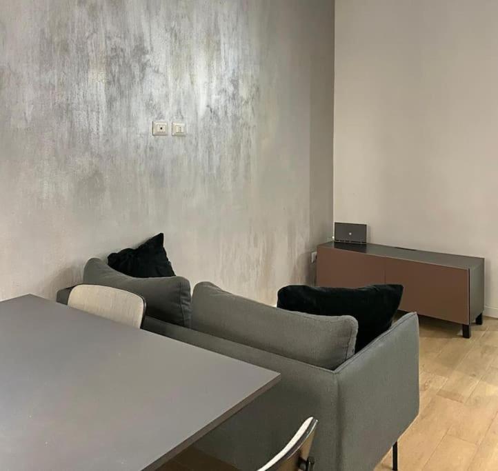 Urban Flat - Visconti 10/2 Appartement *